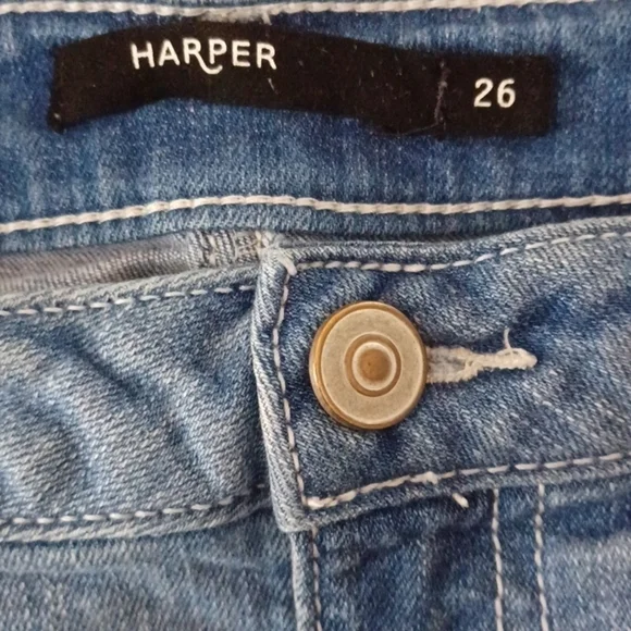 Harper distressed  shorts,  size 26. Supercute pockets! Spring! - Picture 5 of 11
